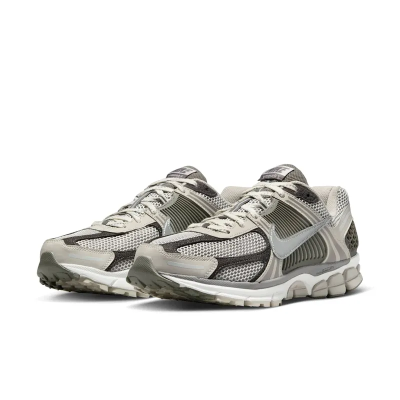 Nike Zoom Vomero 5 “Iron Ore” (FD0791-012)