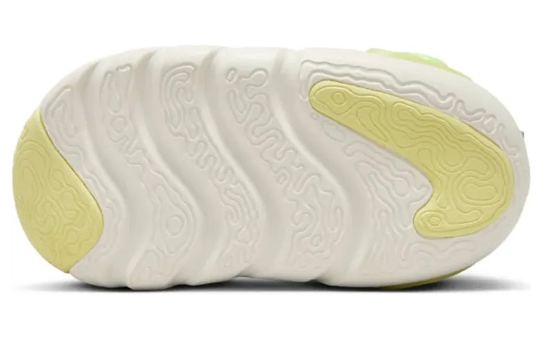 nike-dynamo-go FB9102-300