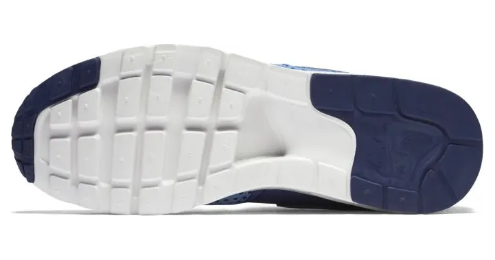 nike-air-max 704993-500