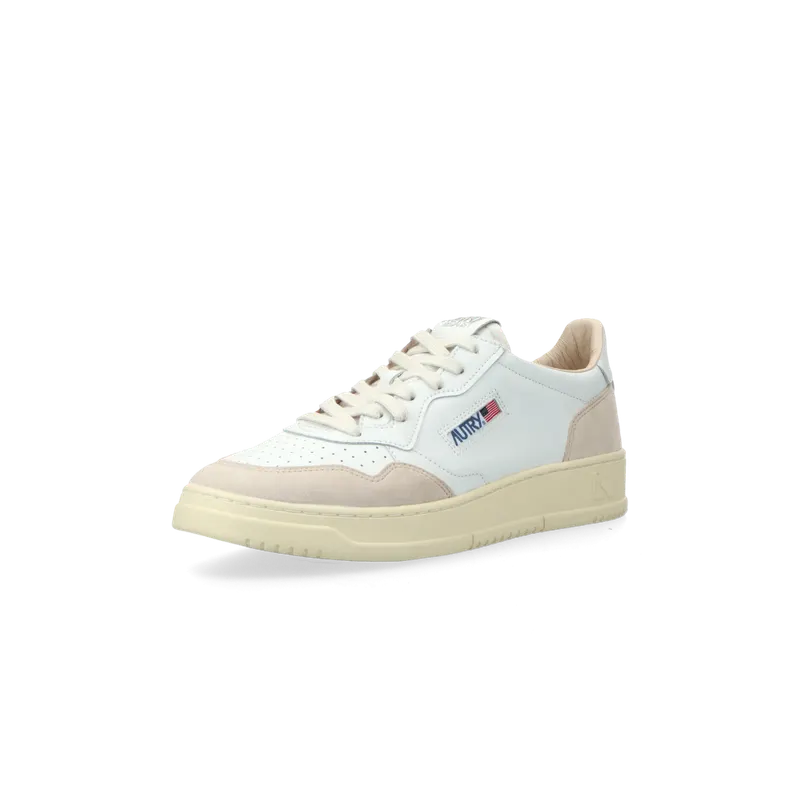 Autry Medalist Low W (White / beige) – AULWLS33