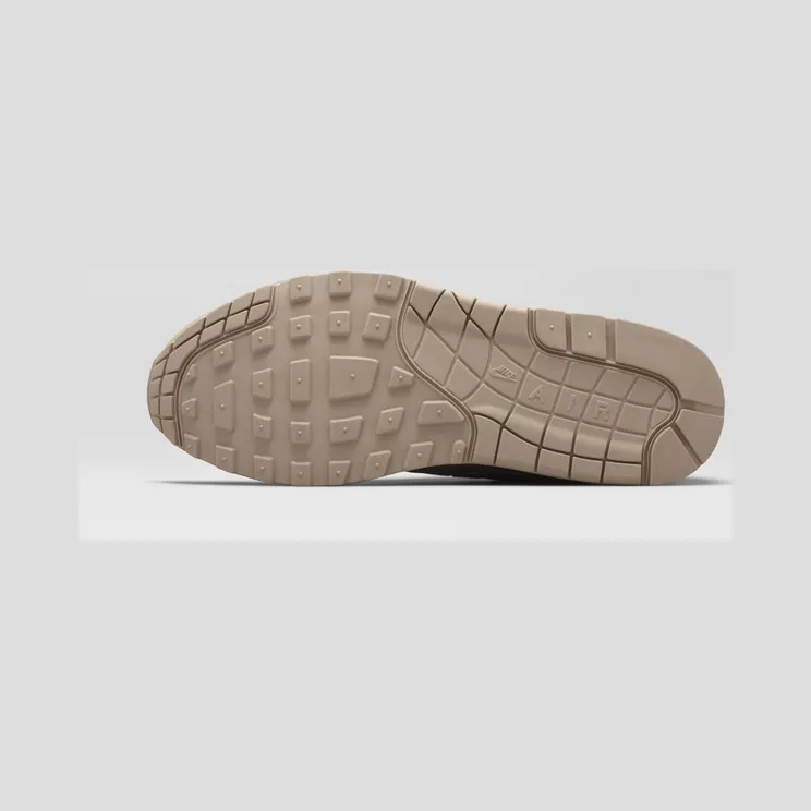 nike-air-max 704901-200