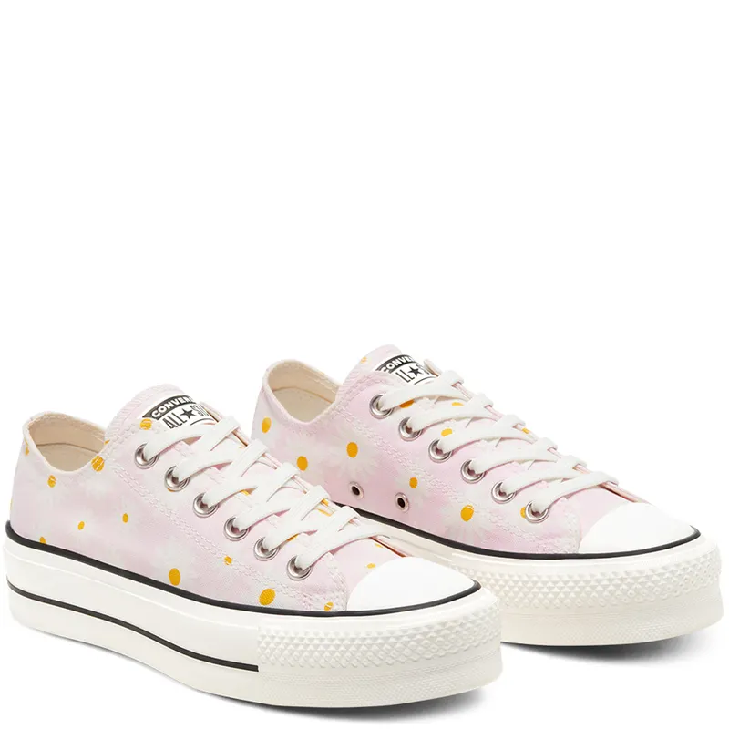 Converse Camp Daisies Platform Chuck Taylor All Star Low Top (568934C)