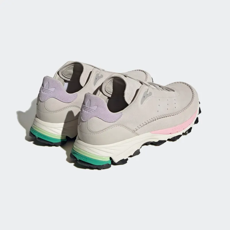 Adidas Mocaturf Adventure Chalk Pearl / Chalk Pearl / Clear Granite (H06398)