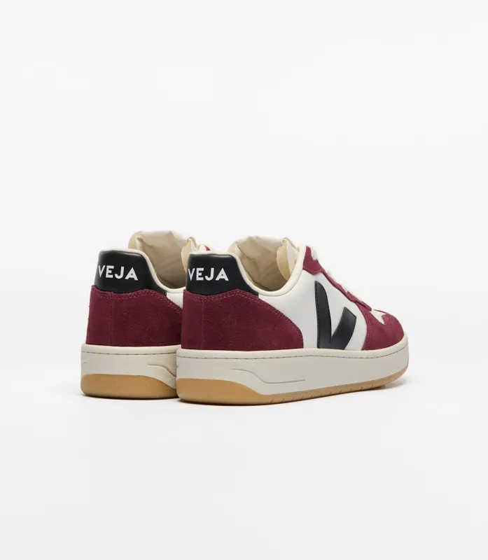 Veja Amaranth (VI0220864)
