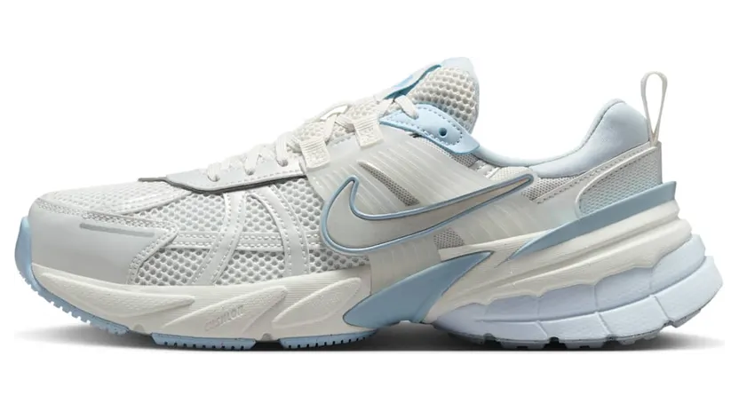 Nike V2K Run “Platinum Tint Summit White Light Smoke Grey” (FD0736-009)