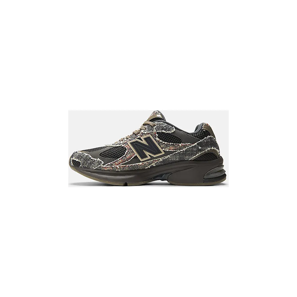 New Balance 2010 “Joe Freshgoods – Hand-Me-Downs” (U2010JF1)