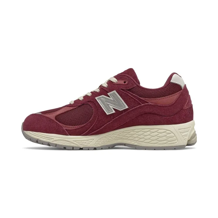 new-balance-2002r M2002RHA