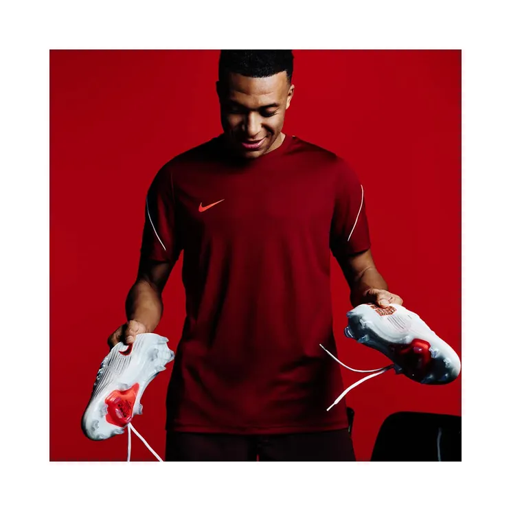 nike-mercurial IO8224-900