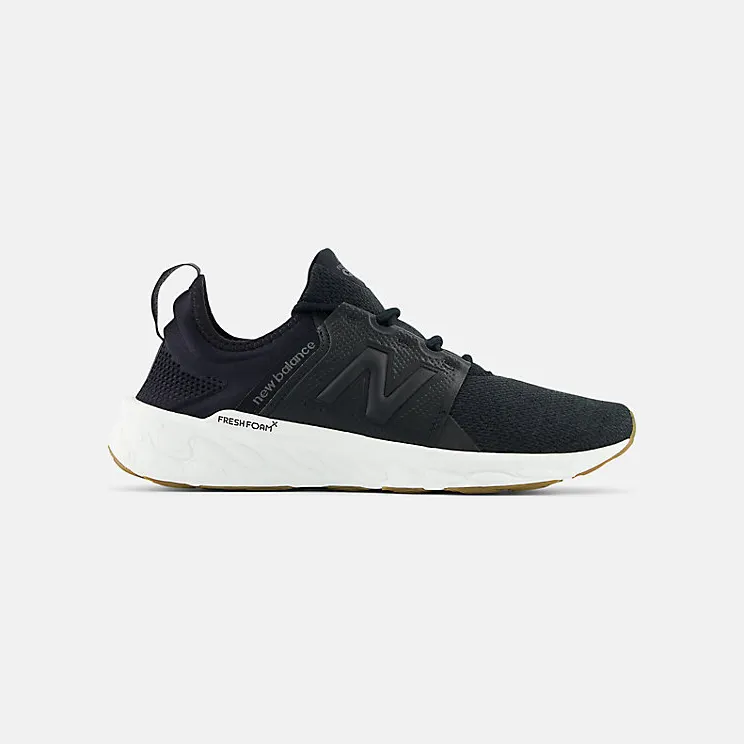 New Balance Fresh Foam X Cruz v3 Black Blacktop Gum (MCRUZLZ3)