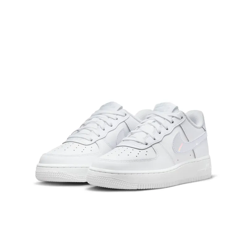 Nike Air Force 1 Older Kids’ White (CT3839-106)