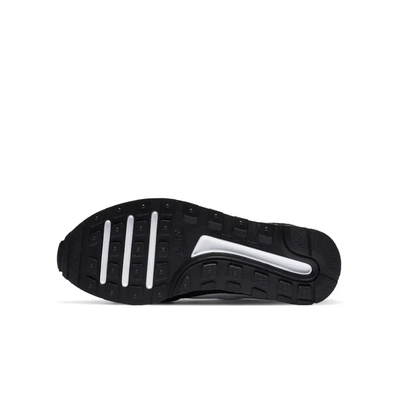 Nike MD Valiant Older Kids’ Black (CN8558-002)