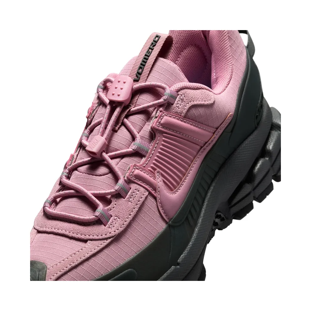 Nike Zoom Vomero Roam “Elemental Pink Anthracite” (HQ2181-003)