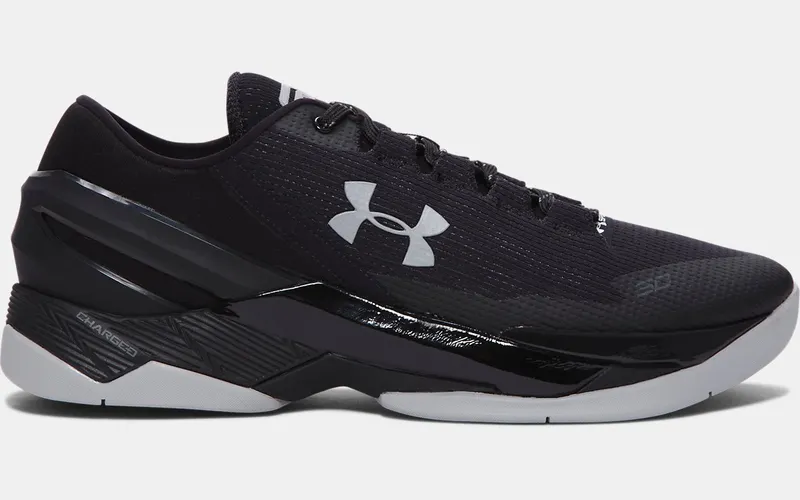 Under Armour UA Curry 2 Low The Essential Black/White (1264001-003)
