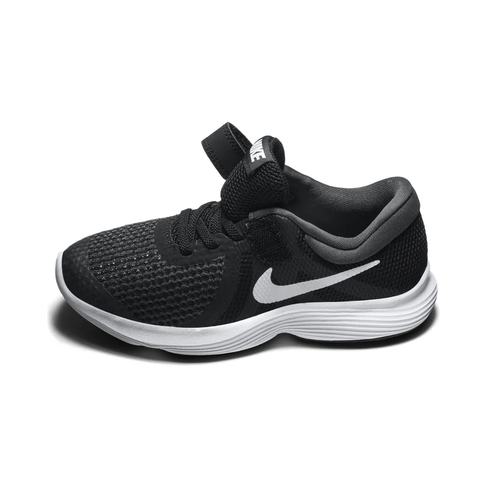 Nike Revolution 4 Schwarz (943305-006)