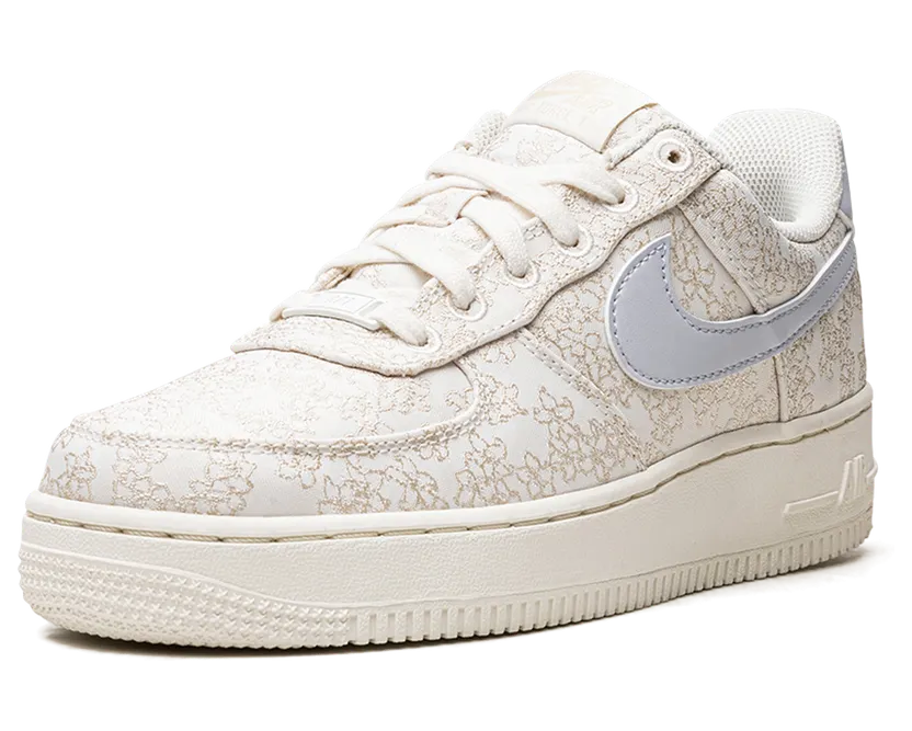 nike-air-force DR6402-900