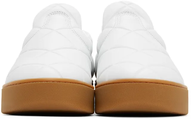 Bottega Veneta Black ‘The Quilt’ Sneakers (639736 – V02X0)