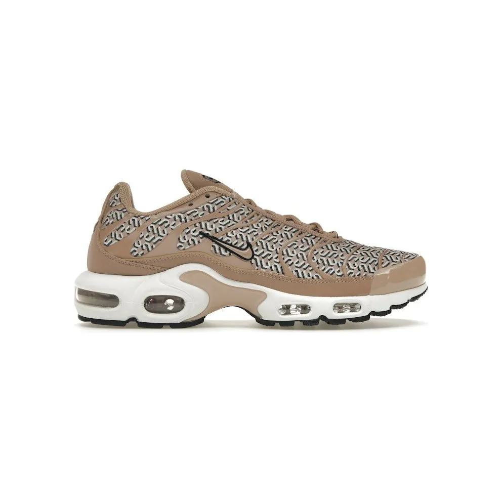 Nike Air Max Plus United in Victory (FB2557-200)