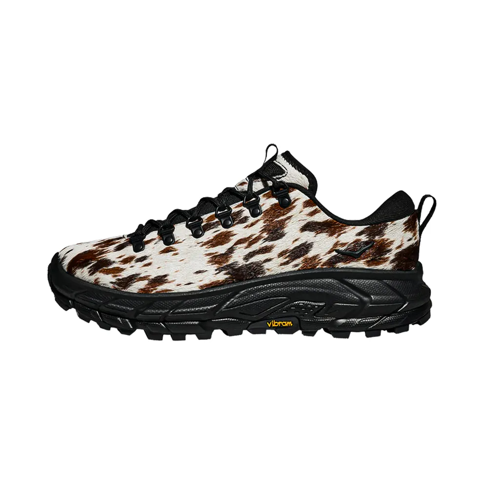Hoka Tor Summit + “Pirate Black” (1183010-PRTB)