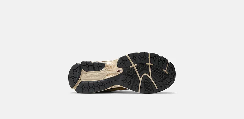 New Balance 2002R “Protection Pack – High Desert” (M2002RDP)
