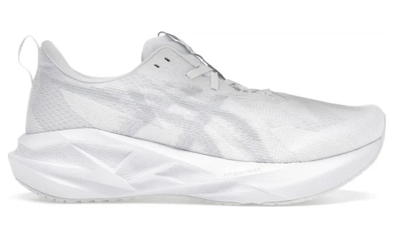 asics-novablast 1011B974-100