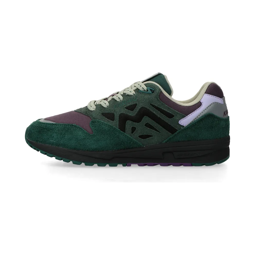 Karhu Legacy 96 “Mystic Forest” (rain forest / plum perfect) – F806072