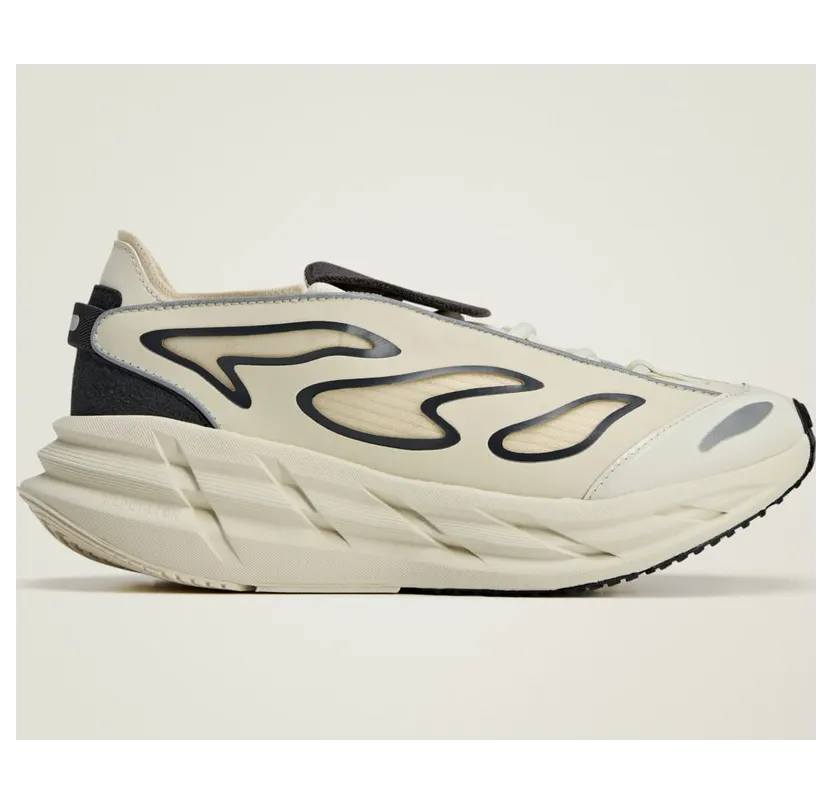 adidas by Stella McCartney Adistar Almond Milk-Smc / Almond Milk-Smc / Utility Black (JR3291)
