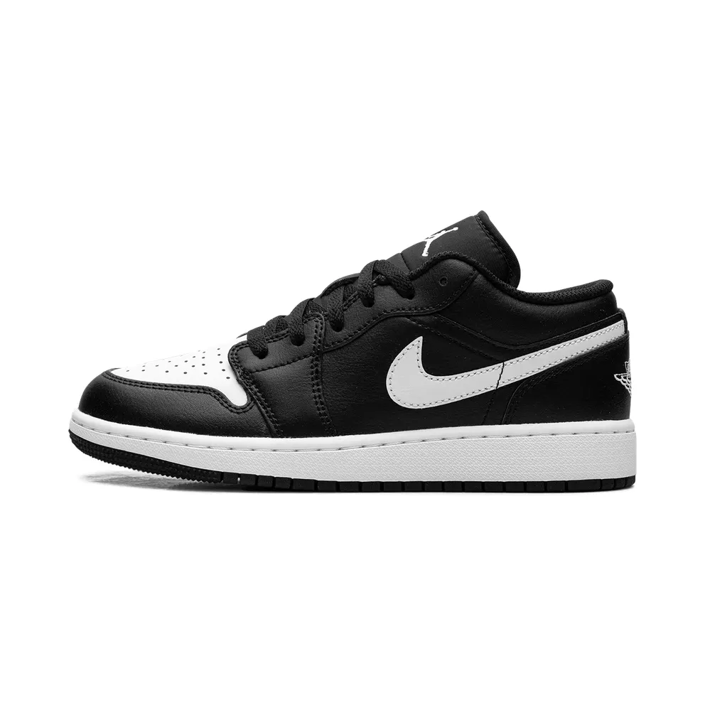 Jordan 1 Low GS “Black Summit White” (553560-043)
