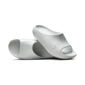 Nike ReactX Rejuven8 Slide “Summit White” (HV4479-100)