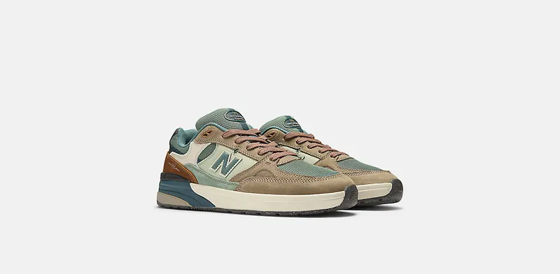 New Balance Numeric 933 Andrew Reynolds Mushroom New Spruce (NM933ORI)