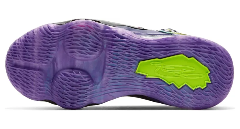 nike-lebron-17 CJ2515-900
