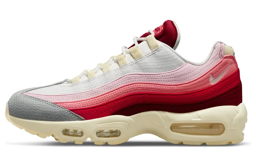 Nike Air Max 95 QS Team Red/University Red/Coral Chalk/Summit White