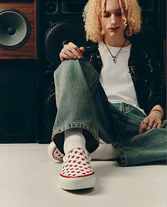 Vans Classic Slip-On 98 LX “STARS RACING RED / MARSHMALLOW” (VN000Z7ZBOP)