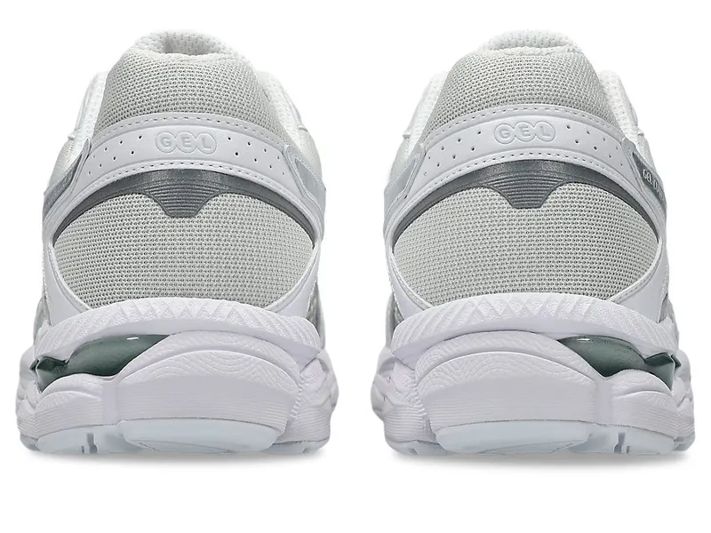 ASICS GEL-CUMULUS 16 “Lake Grey / Pure Silver” (1203A733-301)