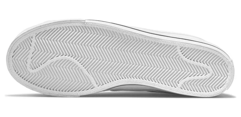 nikecourt DH3161-101