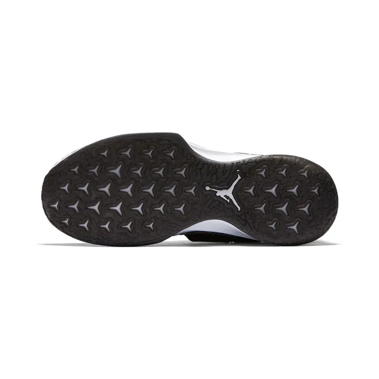 jordan-trainer 921210-021