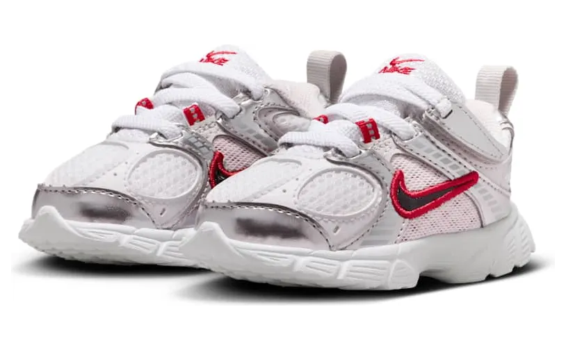 nike-v5-rnr HQ6413-105