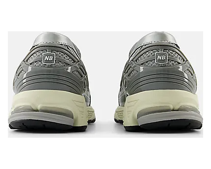 New Balance 1906L “Silver”: de loafer-runner waar iedereen het over heeft (6)
