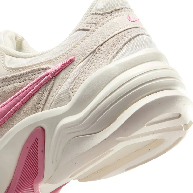 nike-al8 IB3952-100