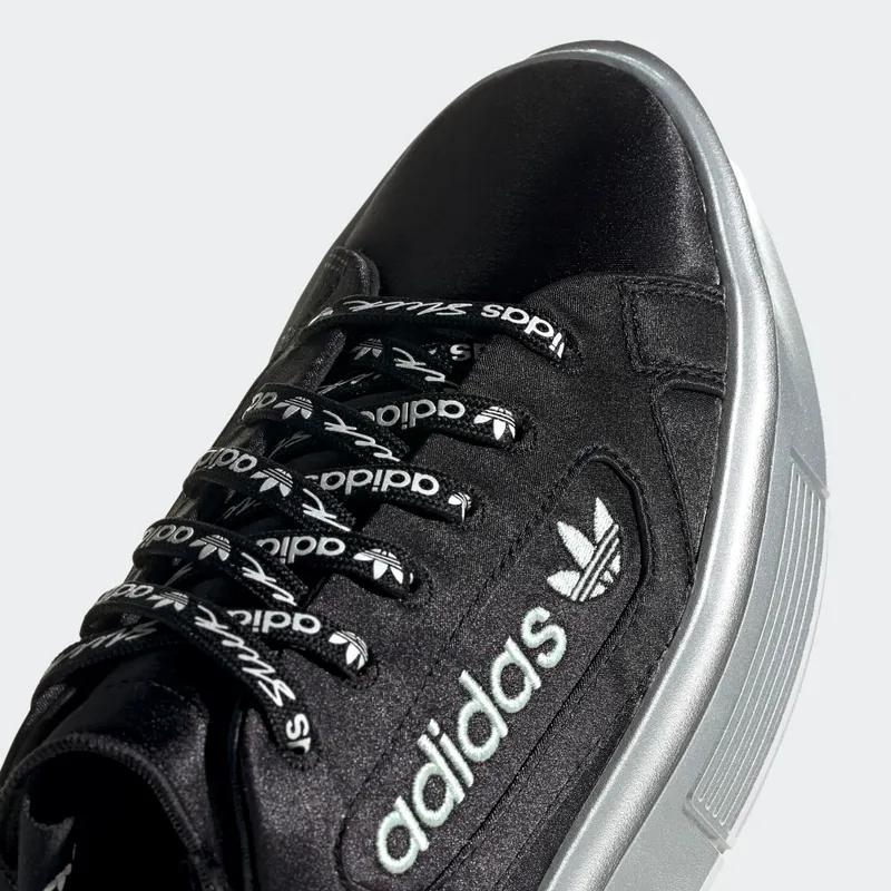 Adidas Sleek Super ‘Black’ Core Black/Silver Metallic/Dash Green (EG7881)