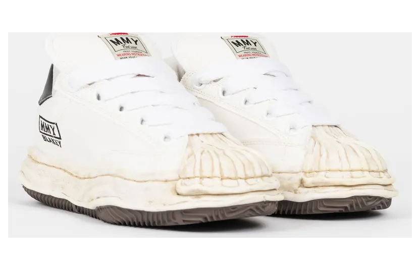 Maison Mihara Yasuhiro Blakey Puffer OG Sole Canvas Low Distressed Midsole White Black (A13FW730-WHT)