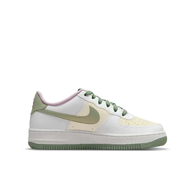 Nike Air Force 1 LV8 Older Kids’ White (DQ0360-100)