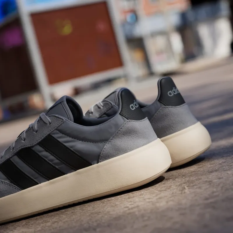 adidas Barreda Decode Grey Three Core Black Grey Two (JR3518)