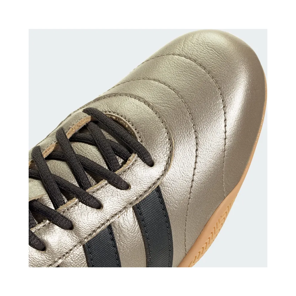 adidas Grand Court Lo “Cyber Metallic / Carbon / Gum” (JQ9681)