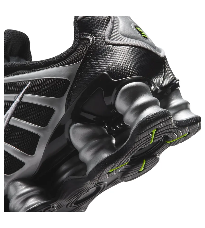 nike-shox IQ0314-010