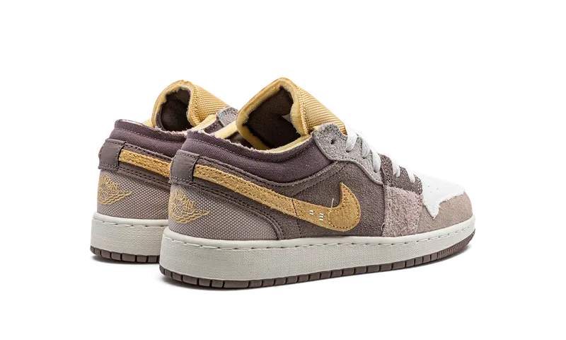 Jordan 1 Low SE Craft GS “Taupe Haze” (DZ4465-200)