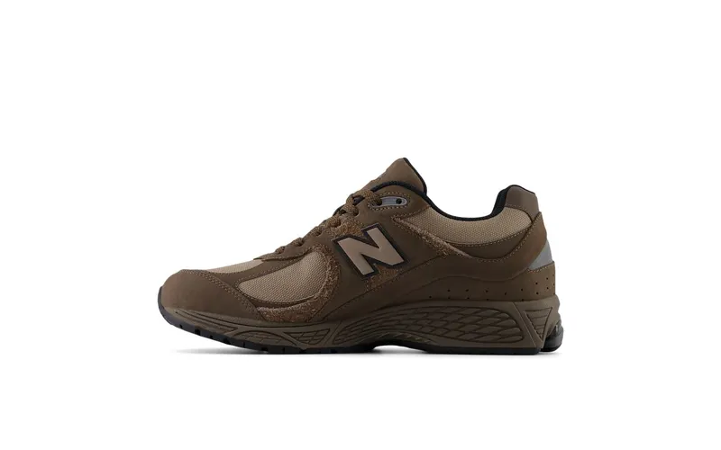 New Balance 2002R Cordura Brown (M2002RPR)