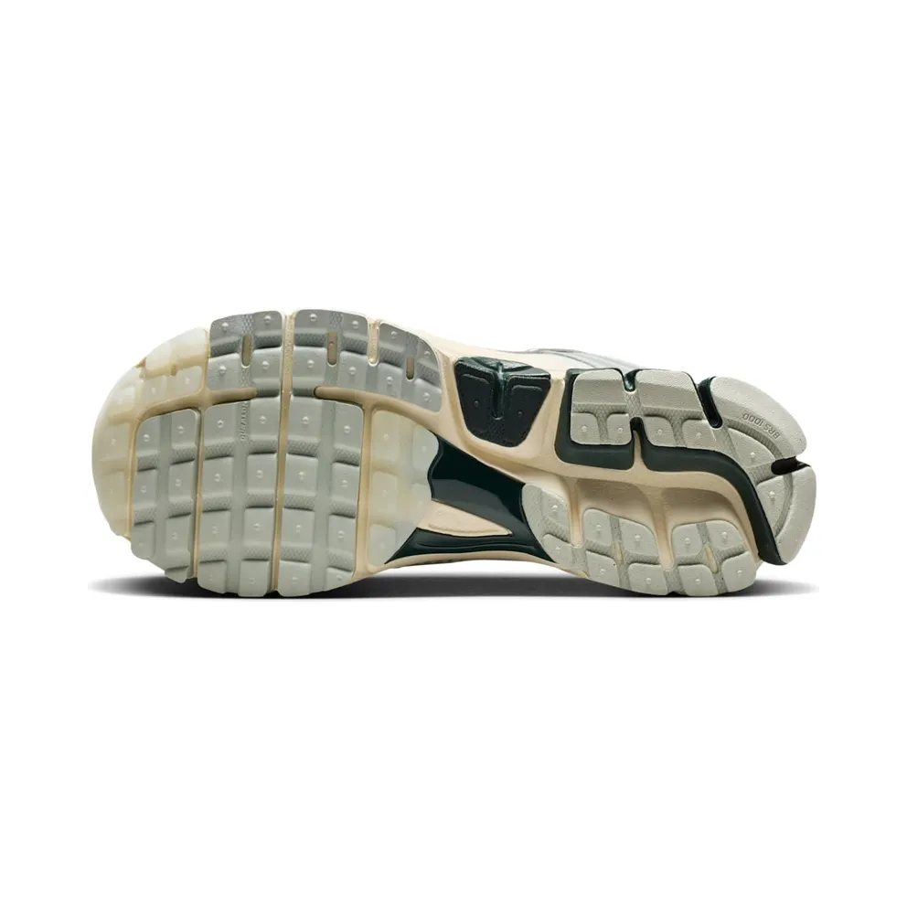Nike Zoom Vomero 5 Light Silver Seaweed (IO7452-133)