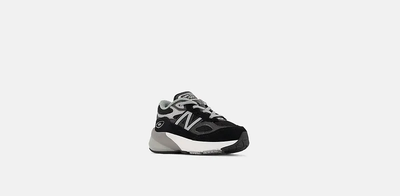 New Balance 990v6 Black Silver (IC990BK6)