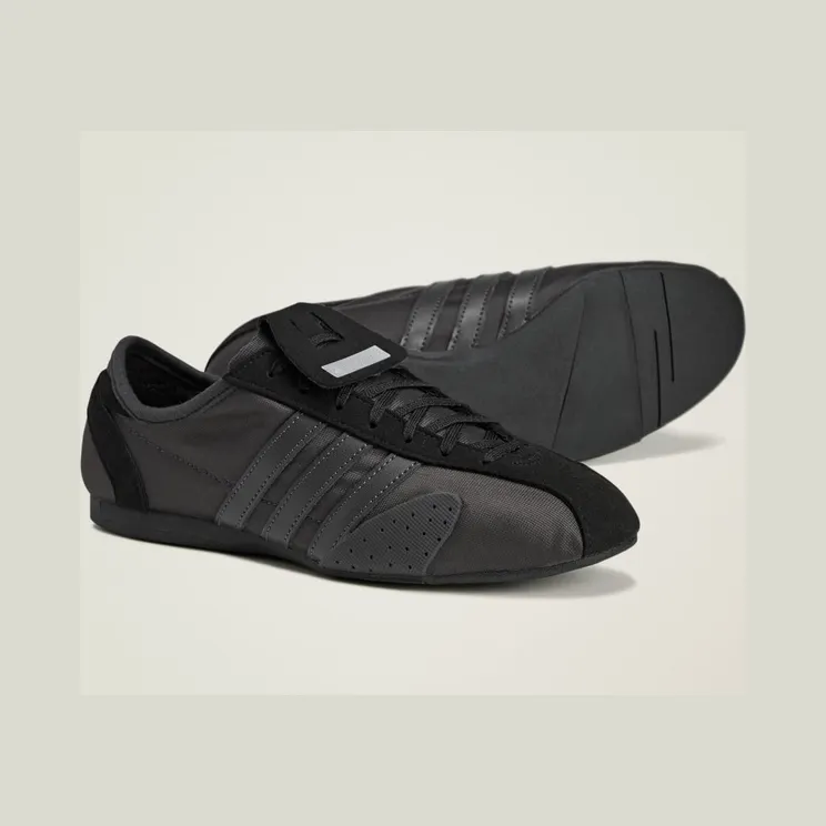 adidas by Stella McCartney Sportswear 76 Sportschoenen Core Black / Core Black / Core Black (JR7587)