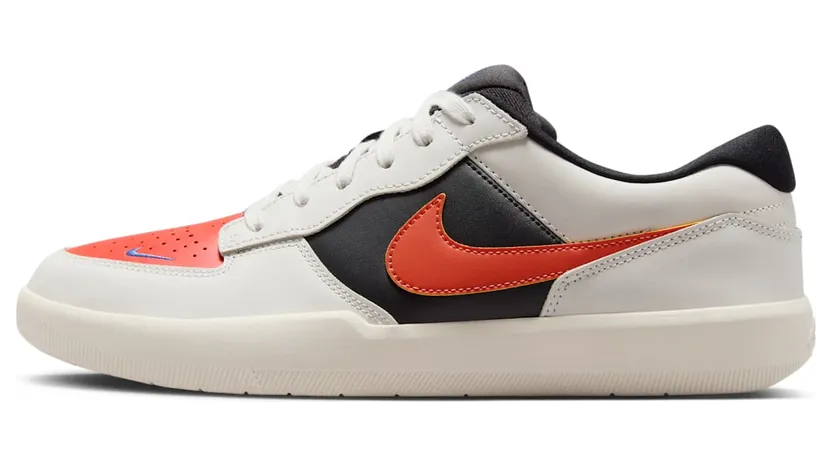 Nike Air Force DV5476-004